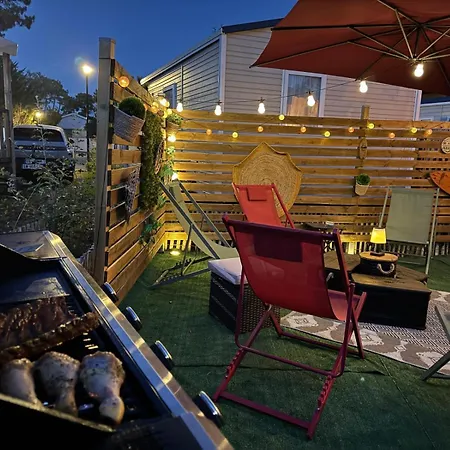 Un Toit Sur Le Bassin Les Embruns Camping Lège-Cap-Ferret